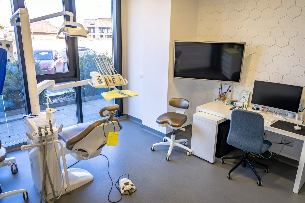 Despre Dental CATTED Cabinete