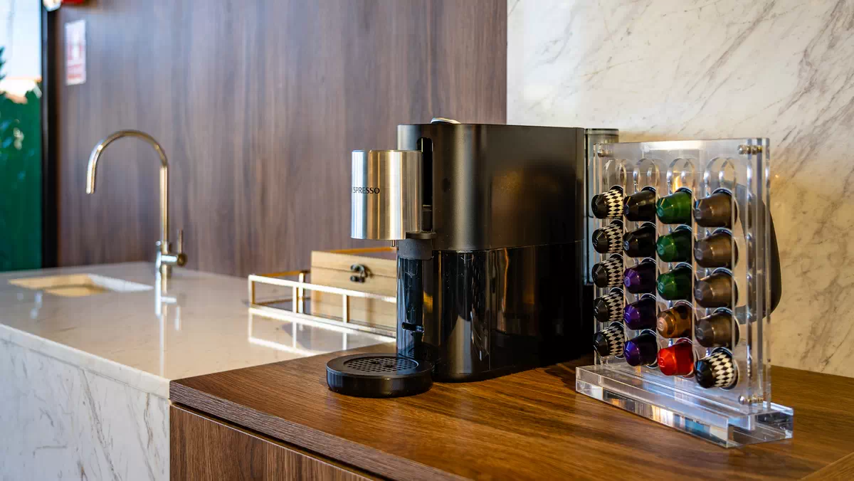 Hai la o Cafea la Dental CATTED in Pipera